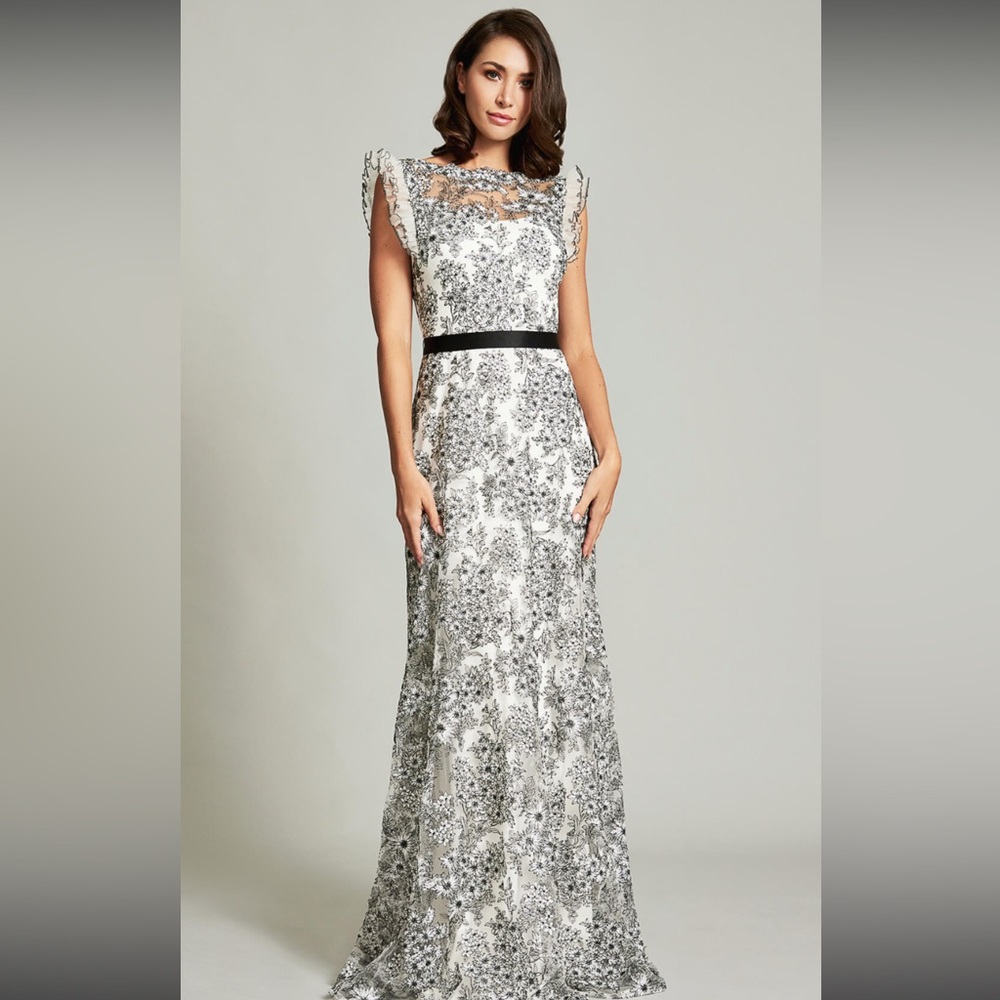 Tadashi Shoji Etsu Floral Illusion Evening Gown Size 2